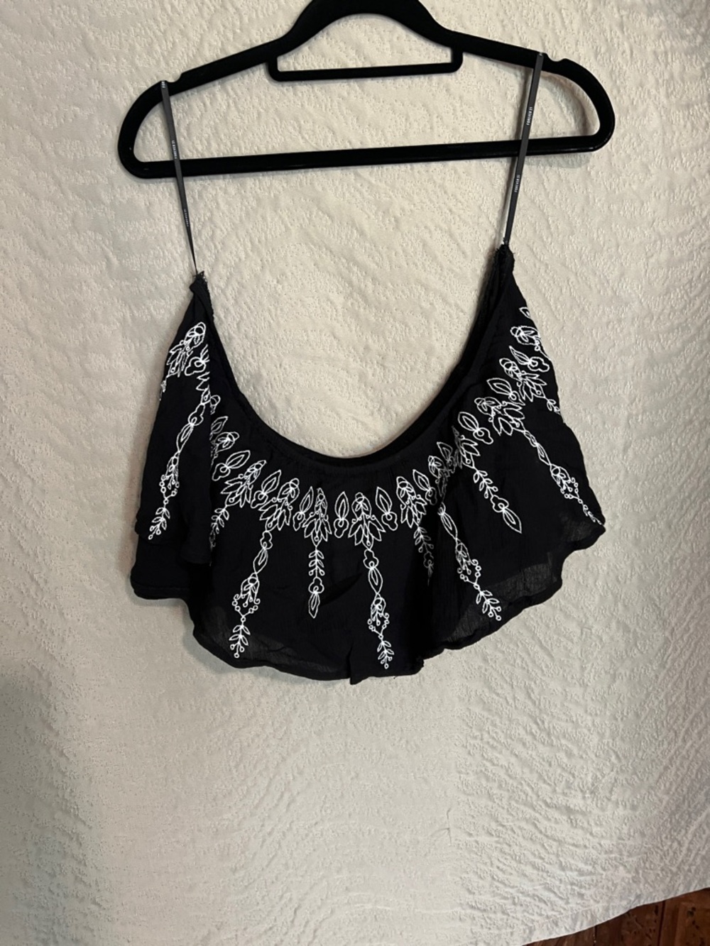 Forever21 Off-Shoulder Black Embroidered Ruffle Crop Top - Women's